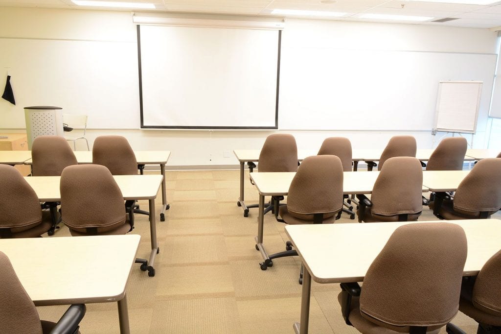 Mississauga Corporate Events & Meetings Centre - Training Room